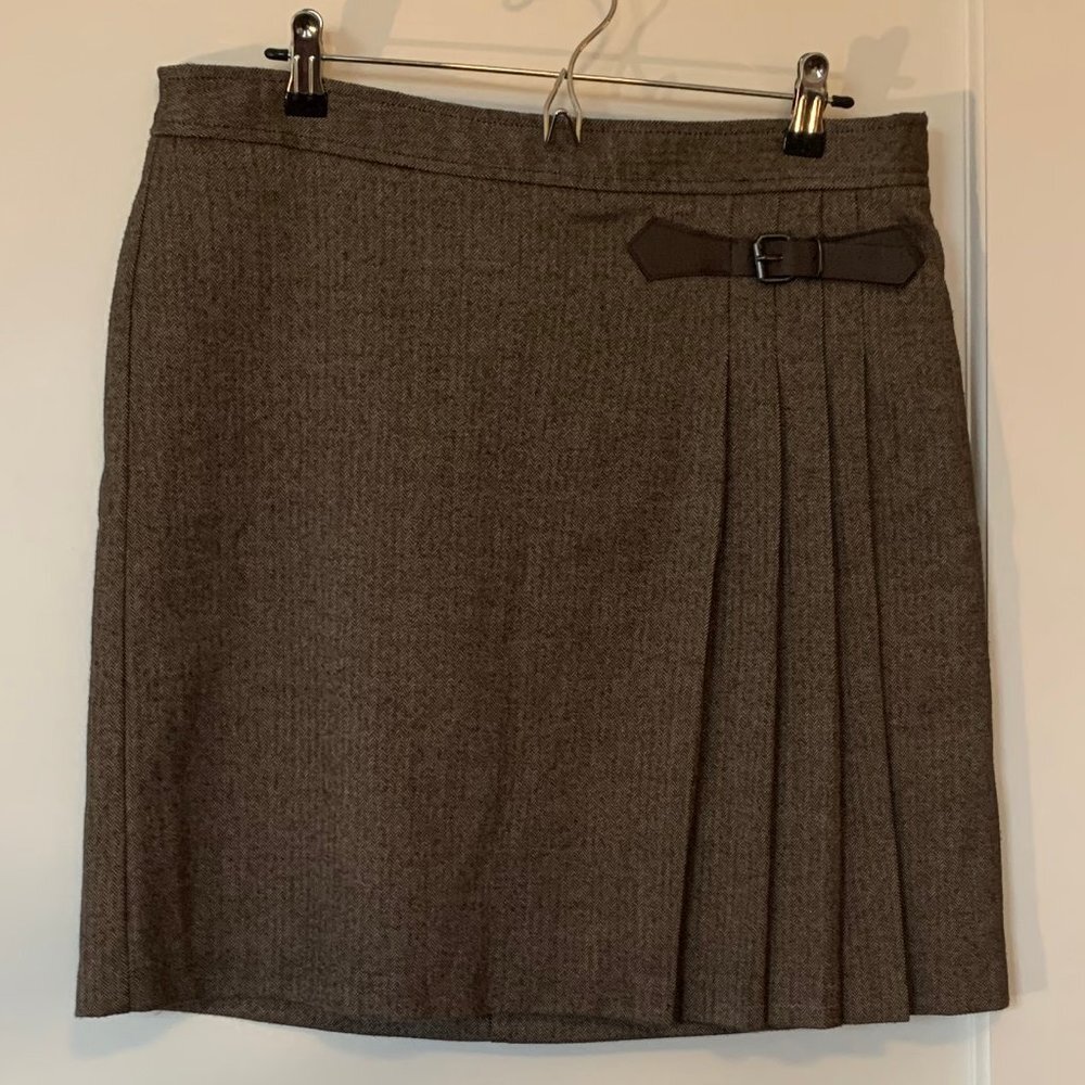 G.H. Bass & Co. Brown Mini Skirt with Bow Detail